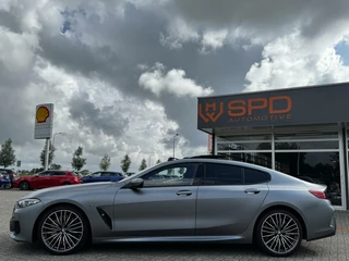 BMW 8 Serie – thumbnail 4
