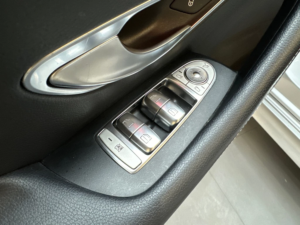 Mercedes-Benz E-Klasse – foto 35