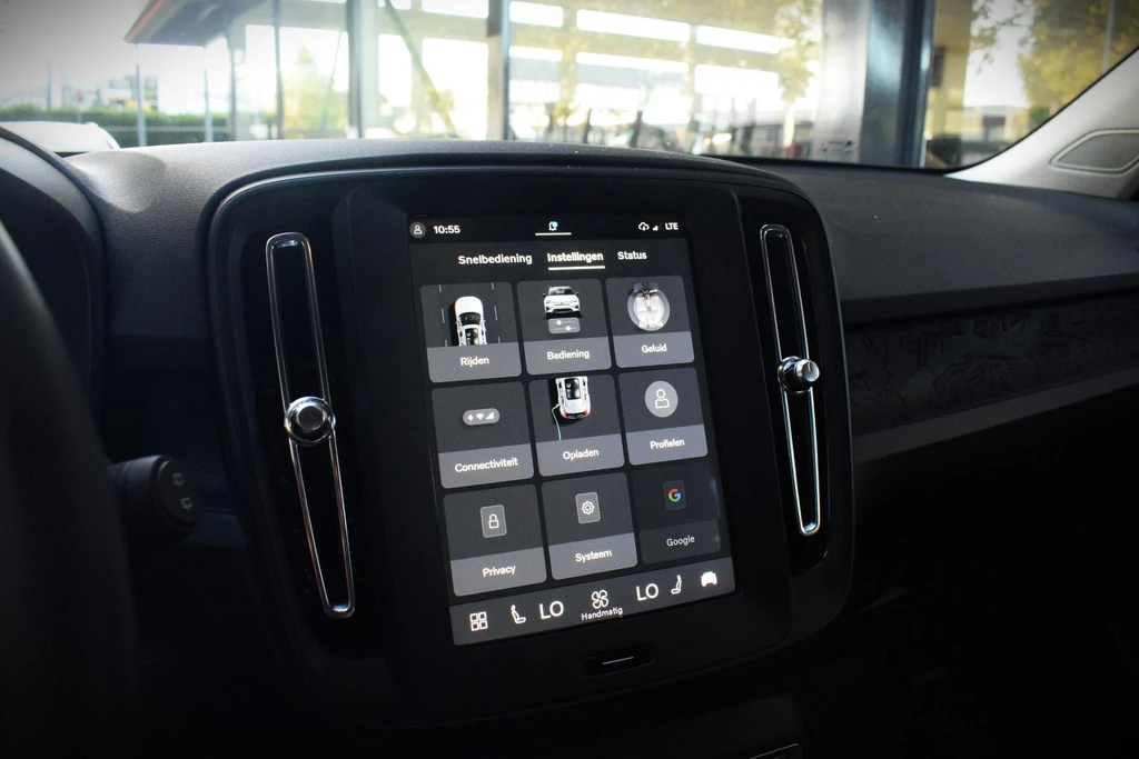 Volvo EX40 – foto 22