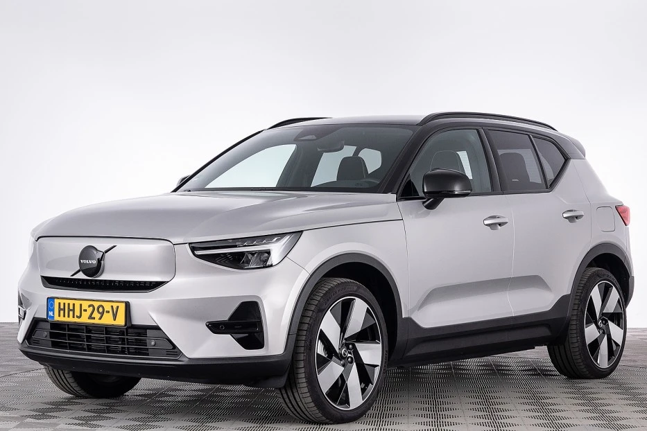 Volvo EX40 – foto 1