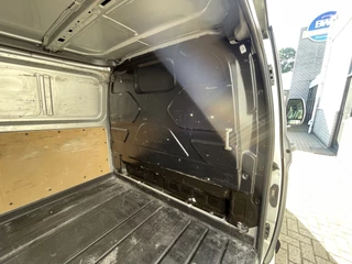 Ford Transit Custom – thumbnail 15