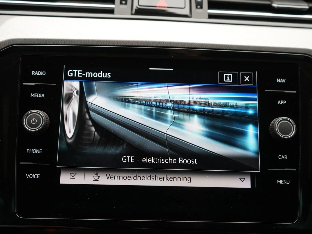 Volkswagen Passat – foto 27