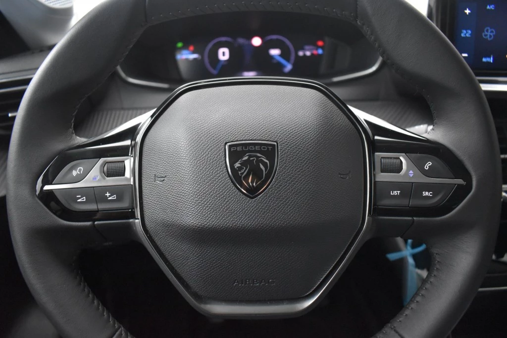 Peugeot 208 – foto 14