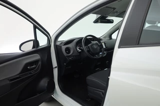 Toyota Yaris – thumbnail 8