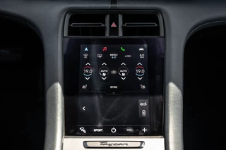 Porsche Taycan – thumbnail 29