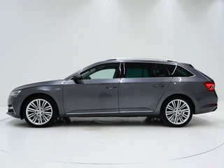 Škoda Superb – thumbnail 2