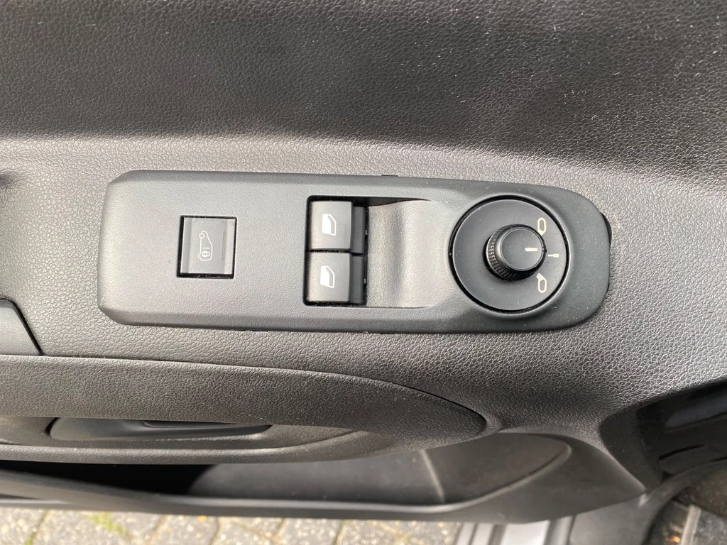 Peugeot Partner – foto 13