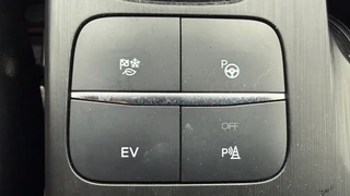 Ford Kuga – thumbnail 22