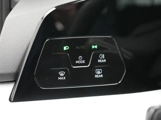 Volkswagen Golf – thumbnail 41