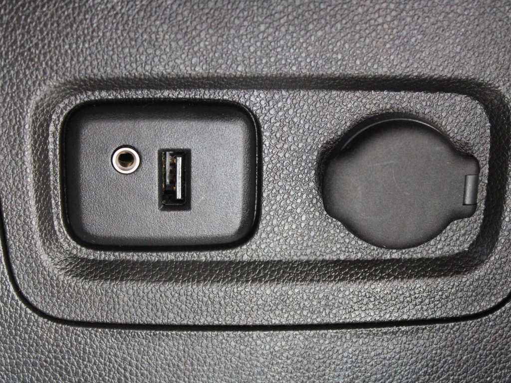 Opel KARL – foto 20