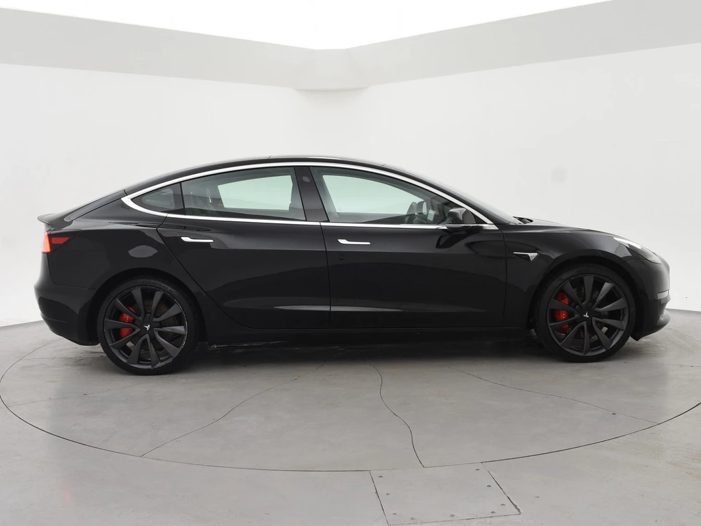 Tesla Model 3 – foto 5
