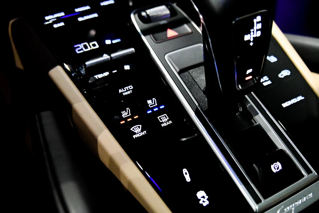 Porsche Cayenne – foto 24