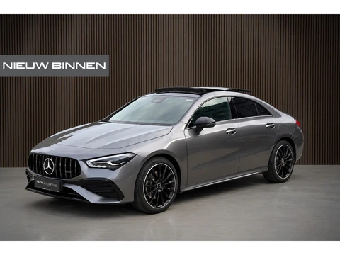 Mercedes-Benz CLA 250 e Star Edition AMG | Panoramadak | Stoelverwarming | Camera | Cruise Control | Keyless | Apple Carplay | Ambiance Verlichting | Navigatie | Grootlichtassistent | LED | SOH 93,86%