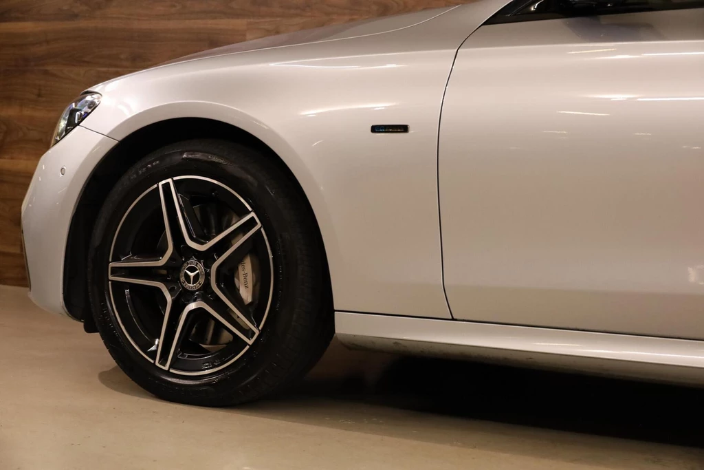 Mercedes-Benz E-Klasse – foto 26