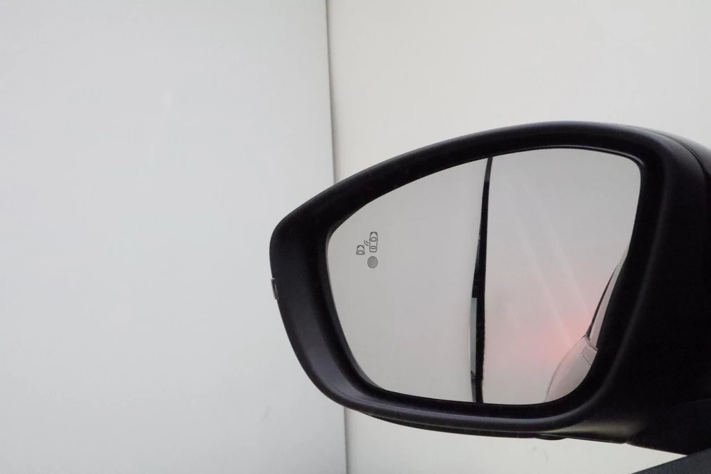 Peugeot 208 – foto 21