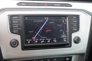 Volkswagen Passat – thumbnail 19