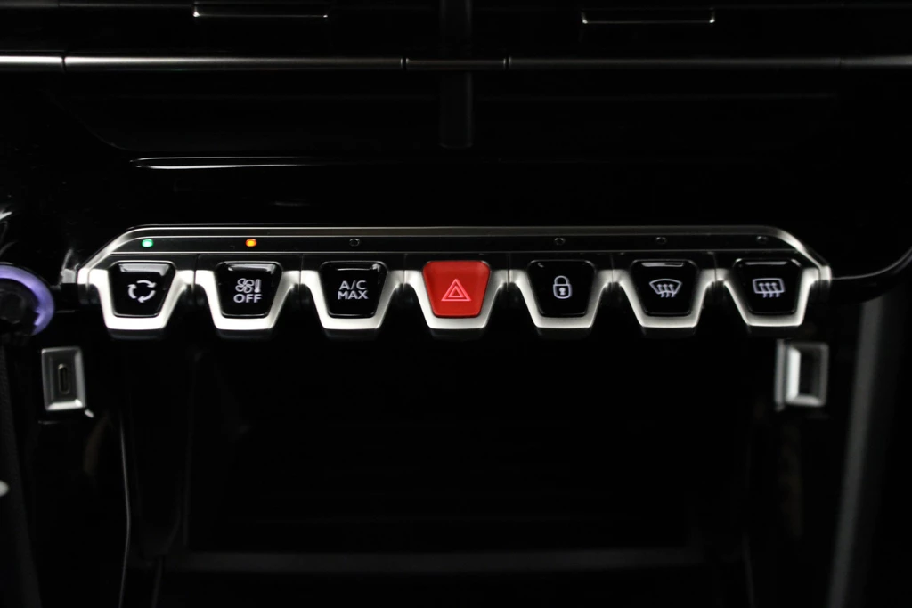 Peugeot 208 – foto 14