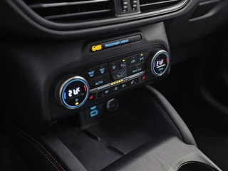 Ford Kuga – thumbnail 12