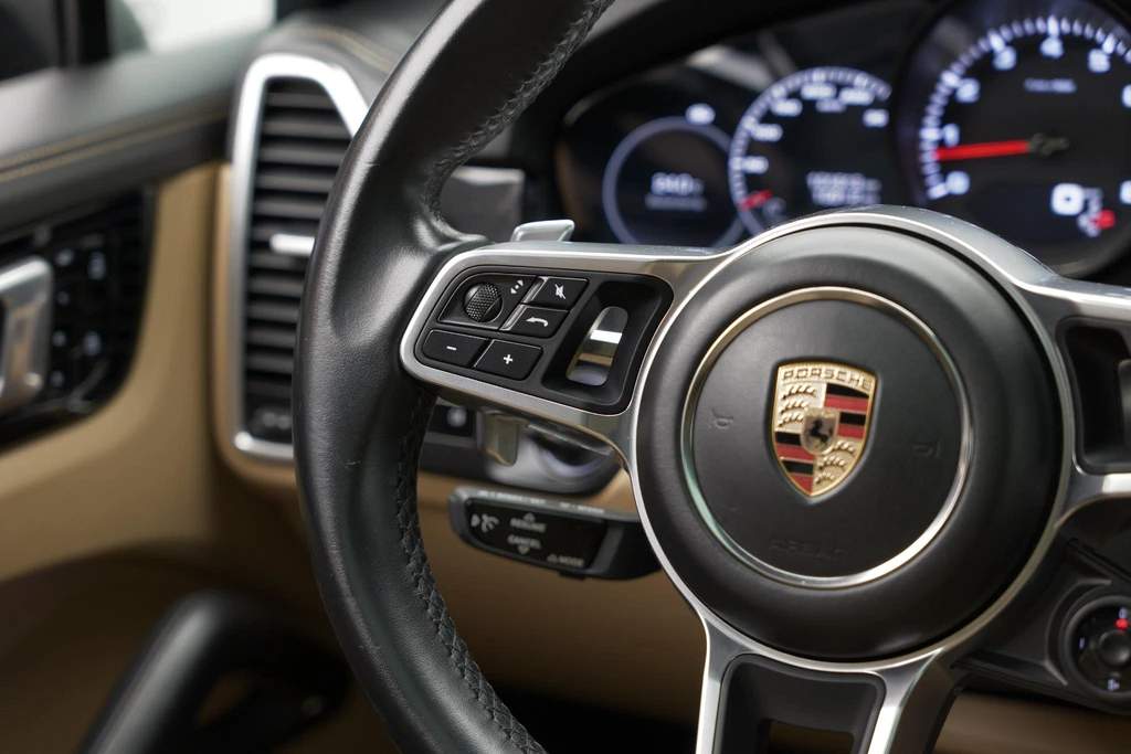 Porsche Cayenne – foto 22