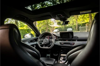 Audi RS4 – thumbnail 22