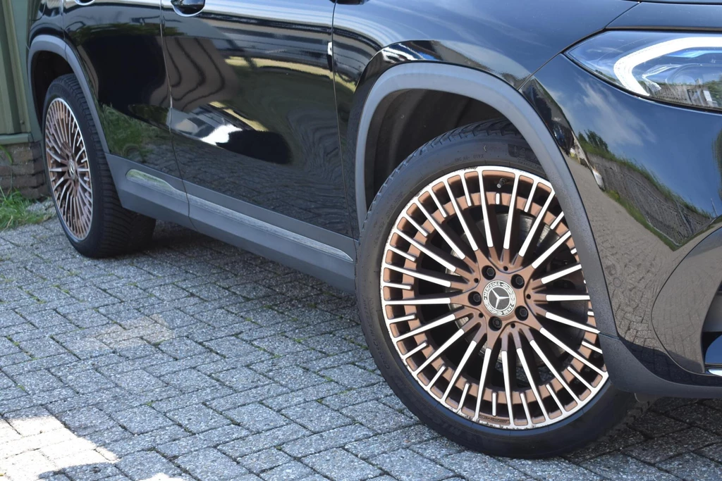 Mercedes-Benz EQA – foto 11