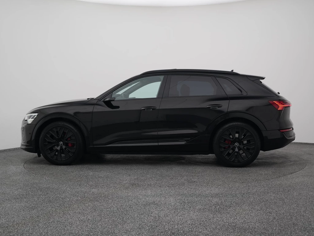 Audi Q8 e-tron – foto 3