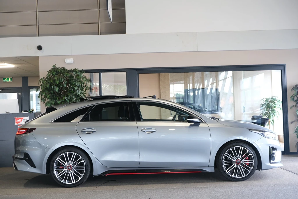 Kia ProCeed – foto 6