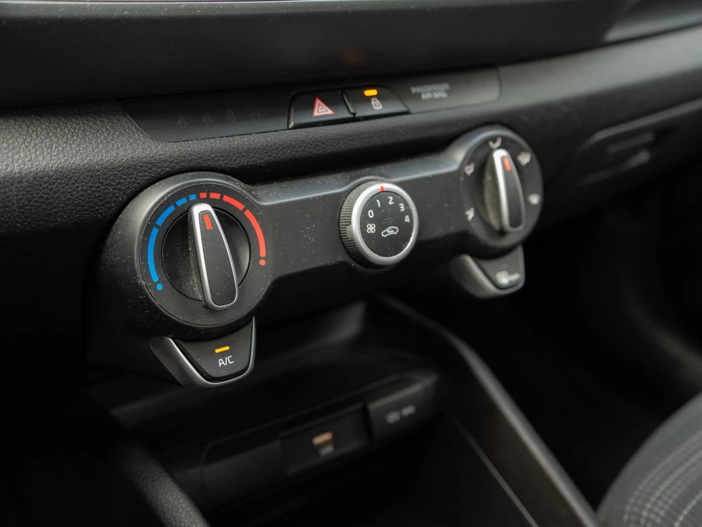 Kia Stonic – foto 10
