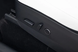 Tesla Model Y – thumbnail 17
