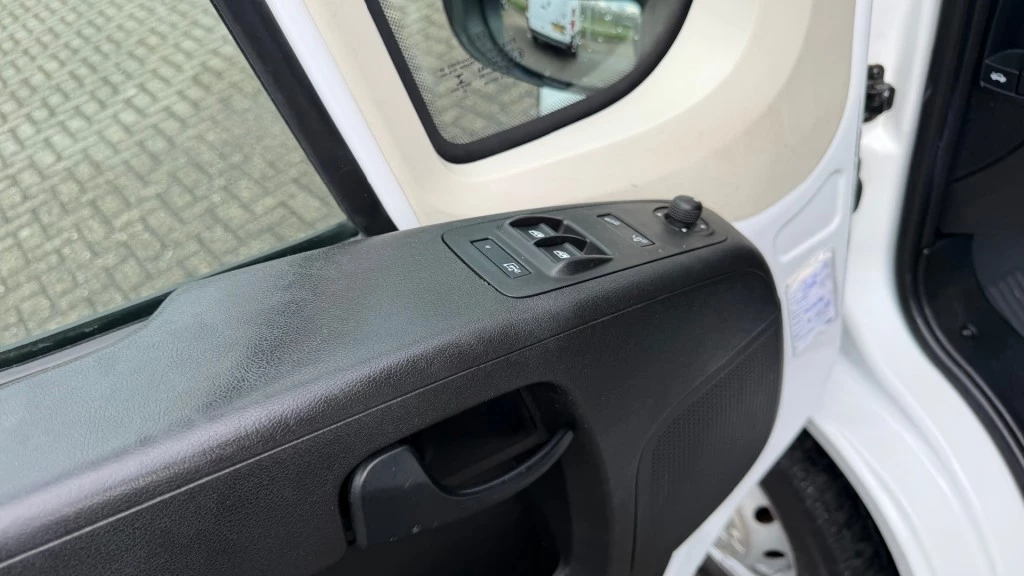Opel Movano – foto 17