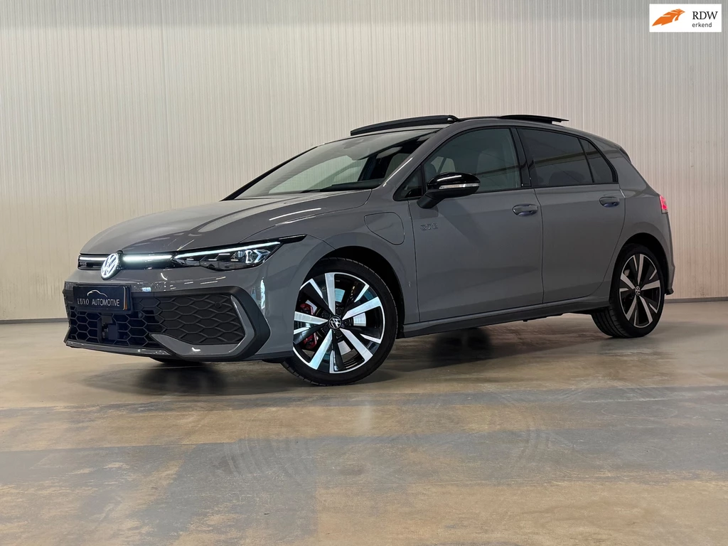 Volkswagen Golf – foto 1