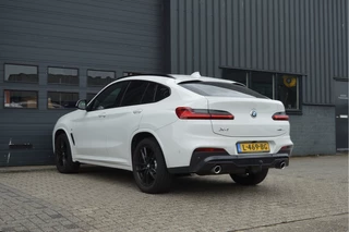 BMW X4 – thumbnail 2