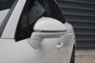 Porsche Cayenne – thumbnail 50