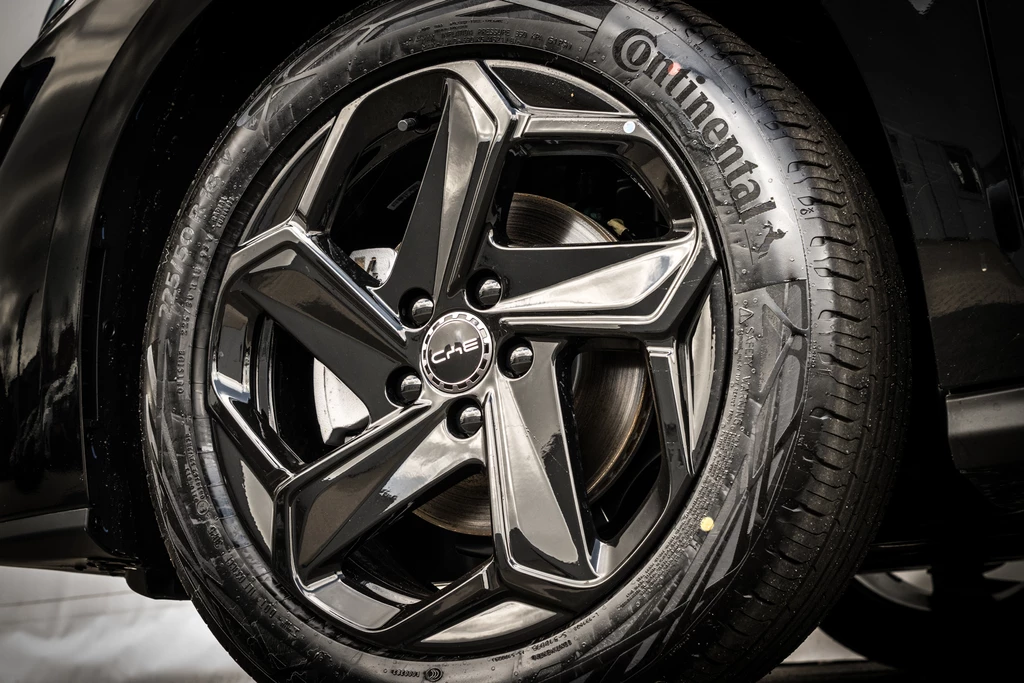 BYD SEAL – foto 21