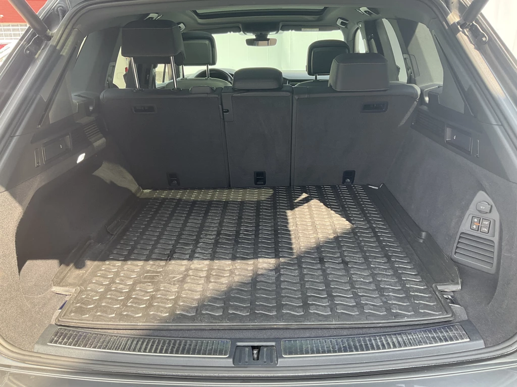 Volkswagen Touareg – foto 23