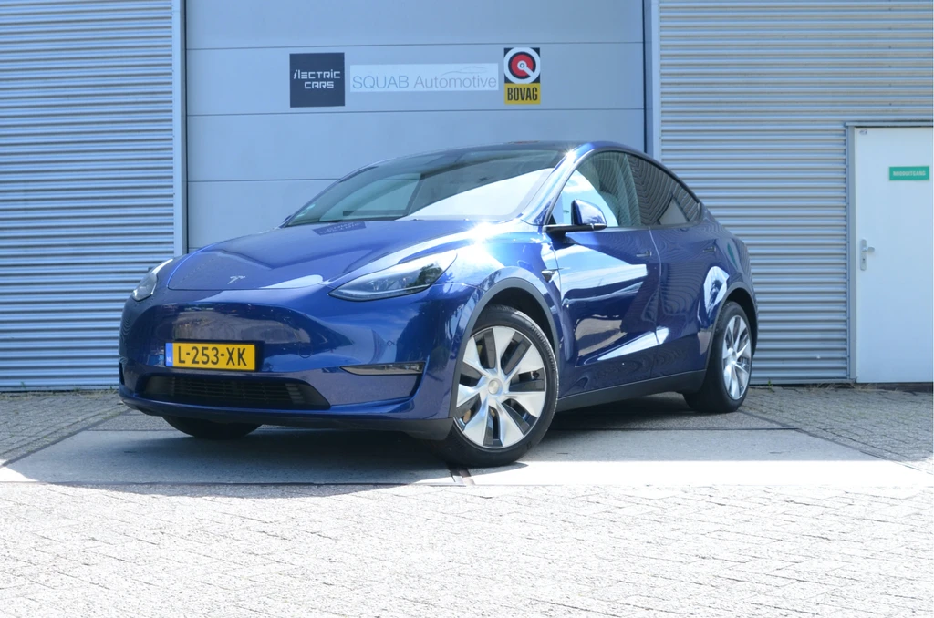 Tesla Model Y – foto 1