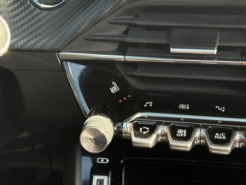 Peugeot 208 – foto 58