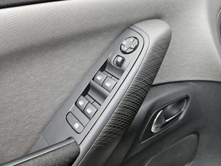 Citroën C4 Picasso – thumbnail 13