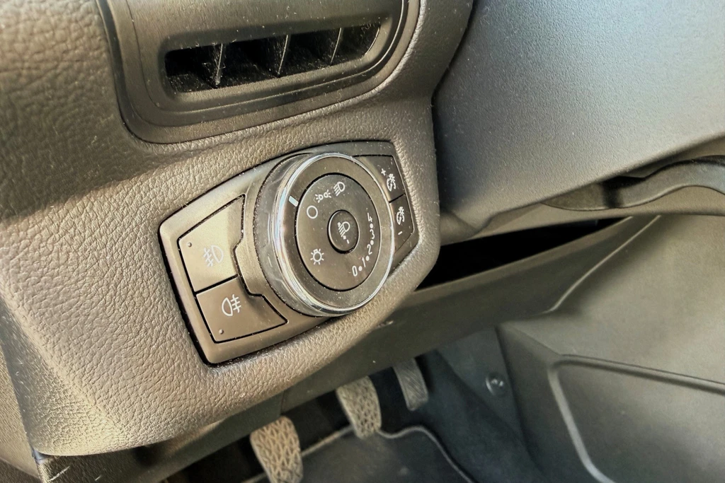 Ford B-MAX – foto 11