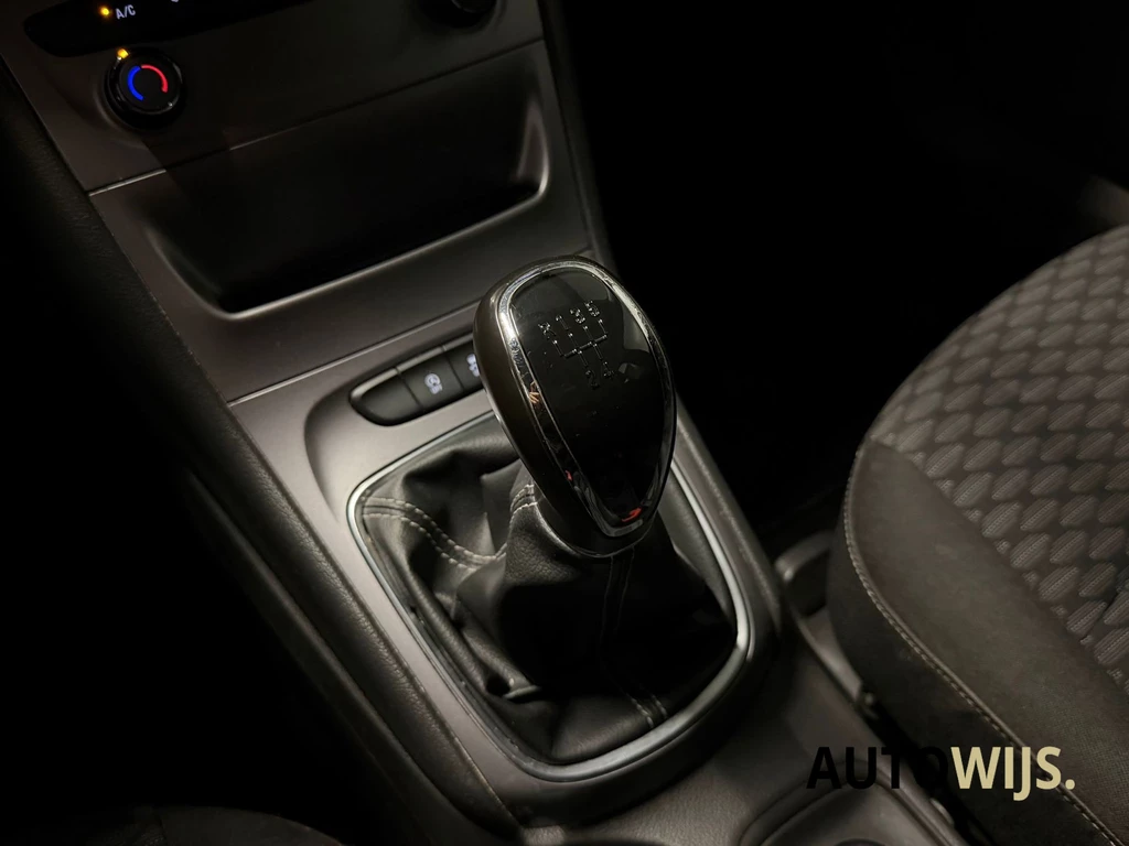 Opel Astra – foto 18