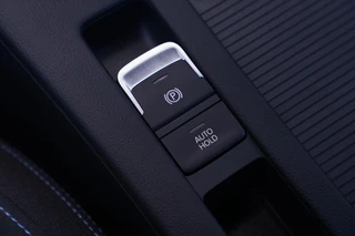Volkswagen Passat – thumbnail 32