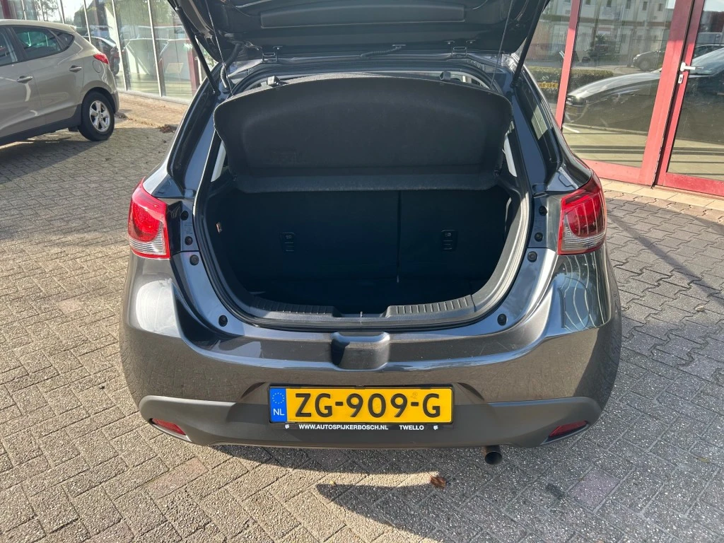 Mazda 2 – foto 22