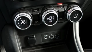 Renault Captur – thumbnail 13