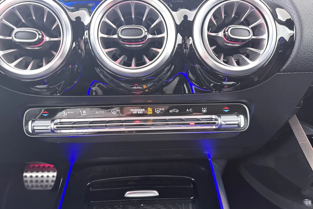 Mercedes-Benz EQA – foto 26