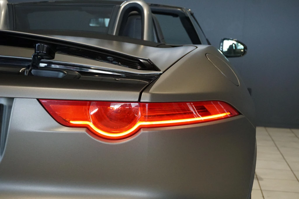 Jaguar F-TYPE – foto 18