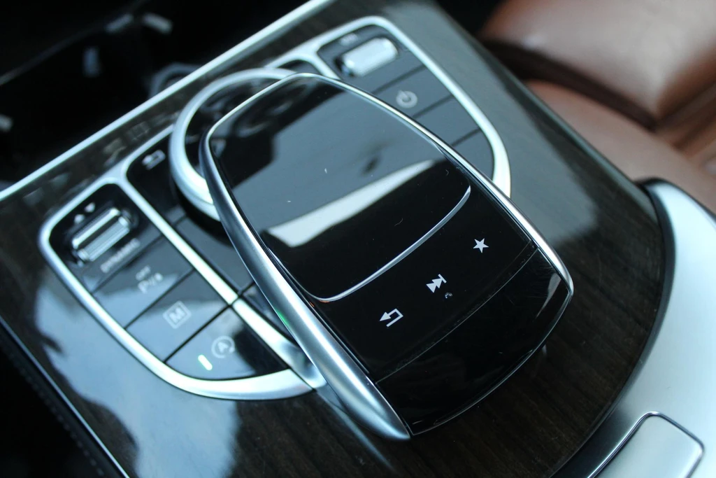 Mercedes-Benz GLC – foto 26