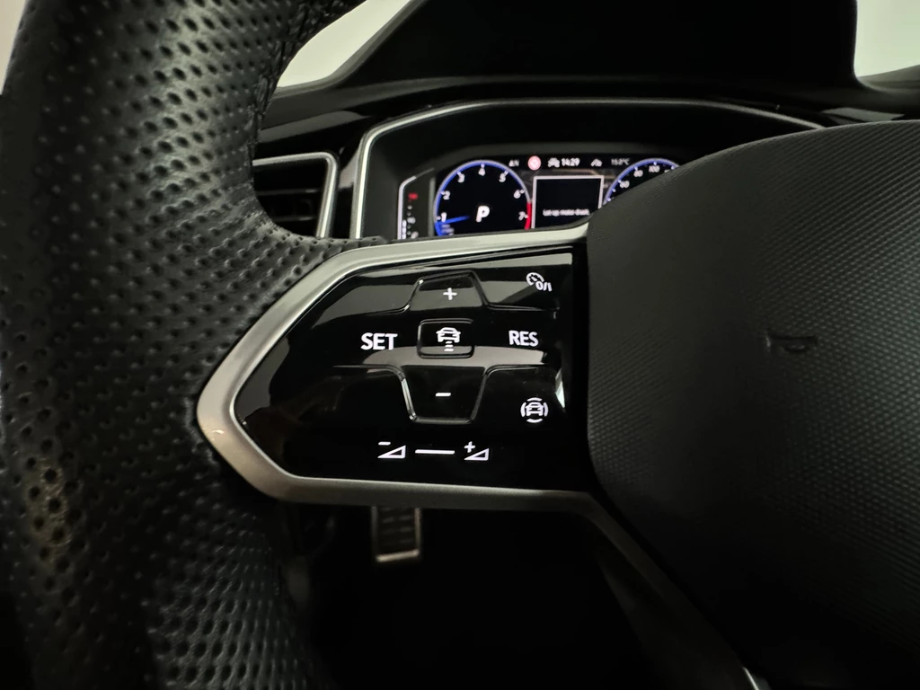 Volkswagen T-Roc – foto 14