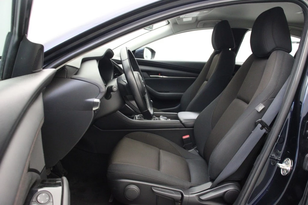 Mazda 3 – foto 15