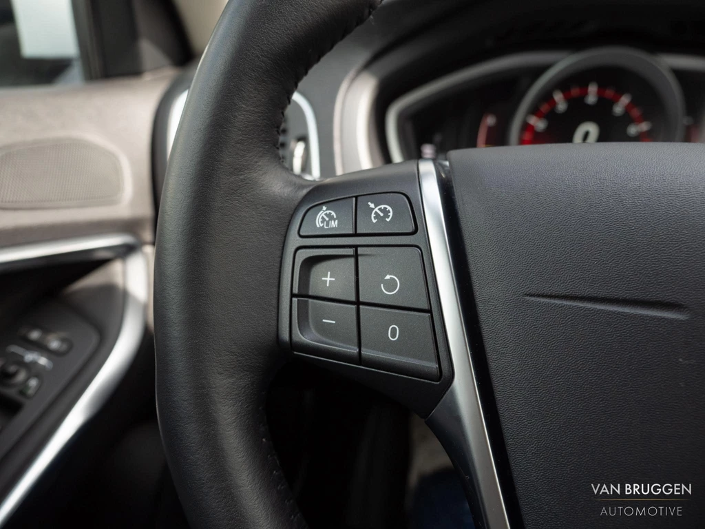 Volvo V40 – foto 23