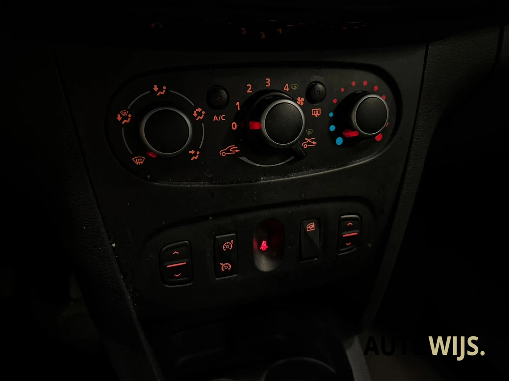 Dacia Logan – foto 19